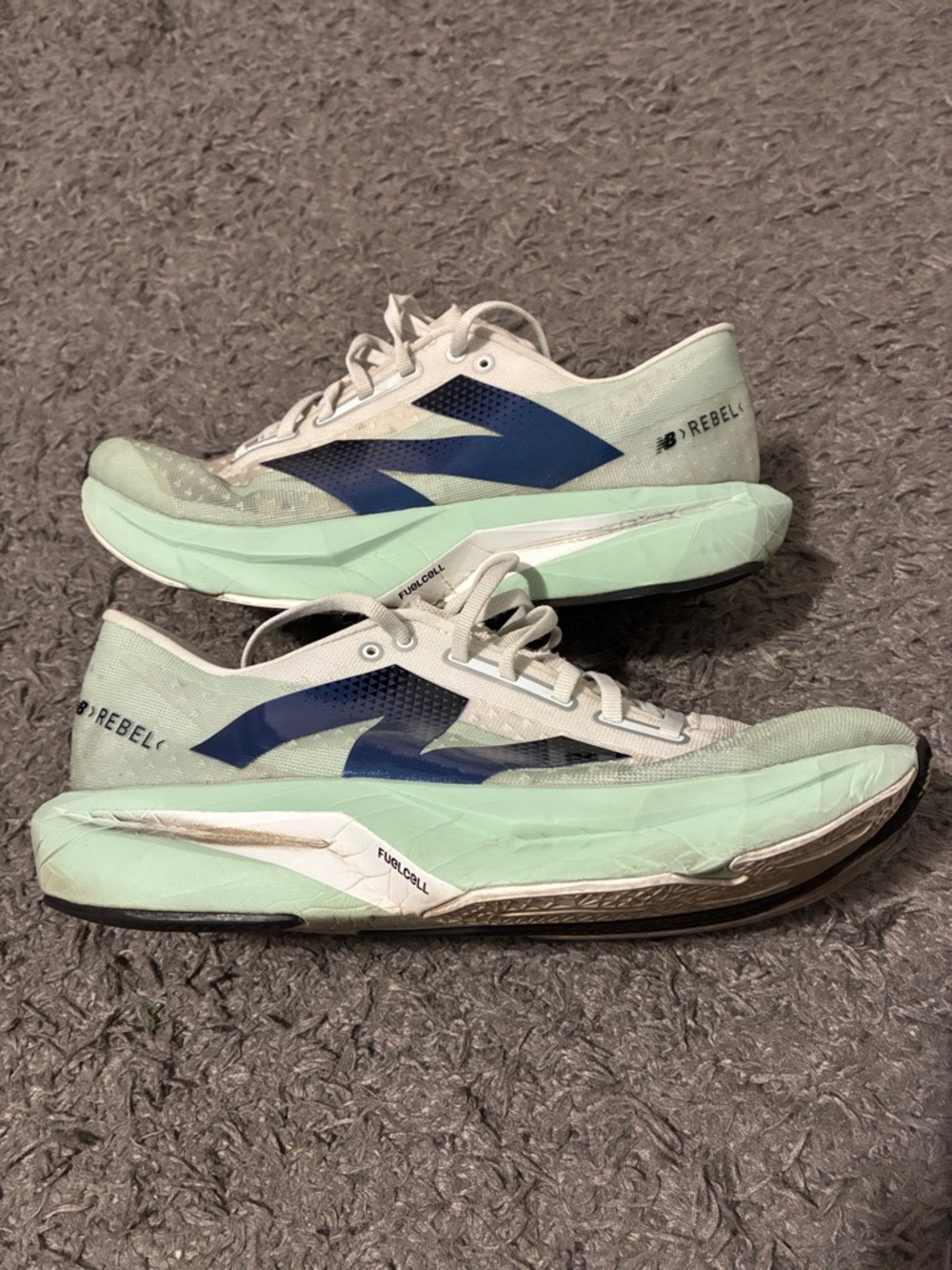 New balance fuelcell rebel v4